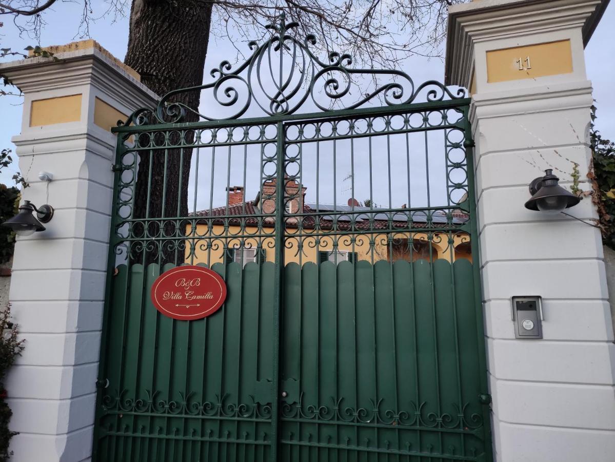 Bed&Breakfast Villa Camilla Ivrea Eksteriør billede
